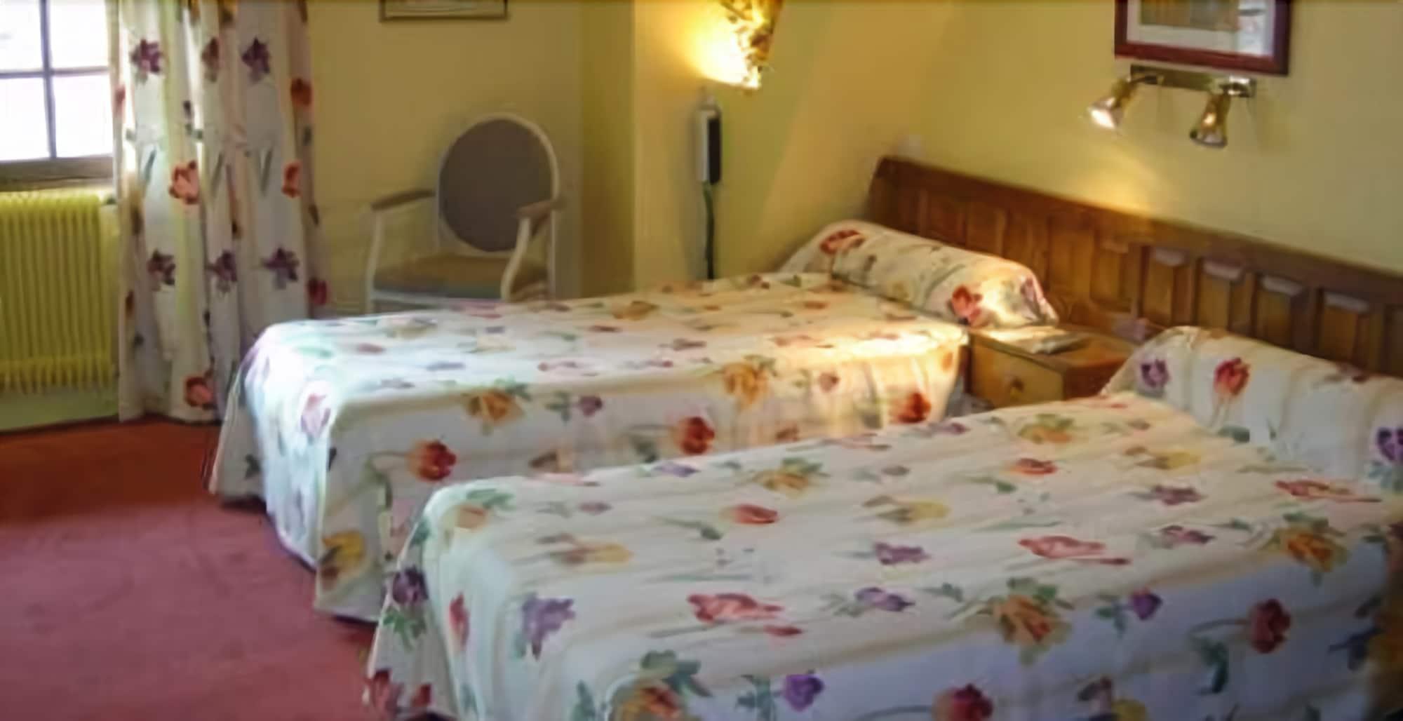 Le Ratelier Hotel Montaigut-sur-Save ภายนอก รูปภาพ