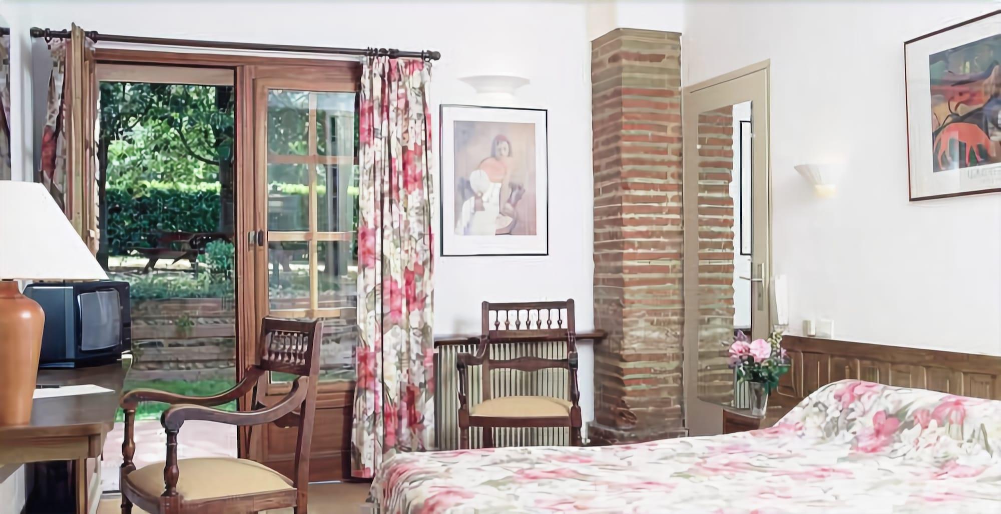 Le Ratelier Hotel Montaigut-sur-Save ภายนอก รูปภาพ