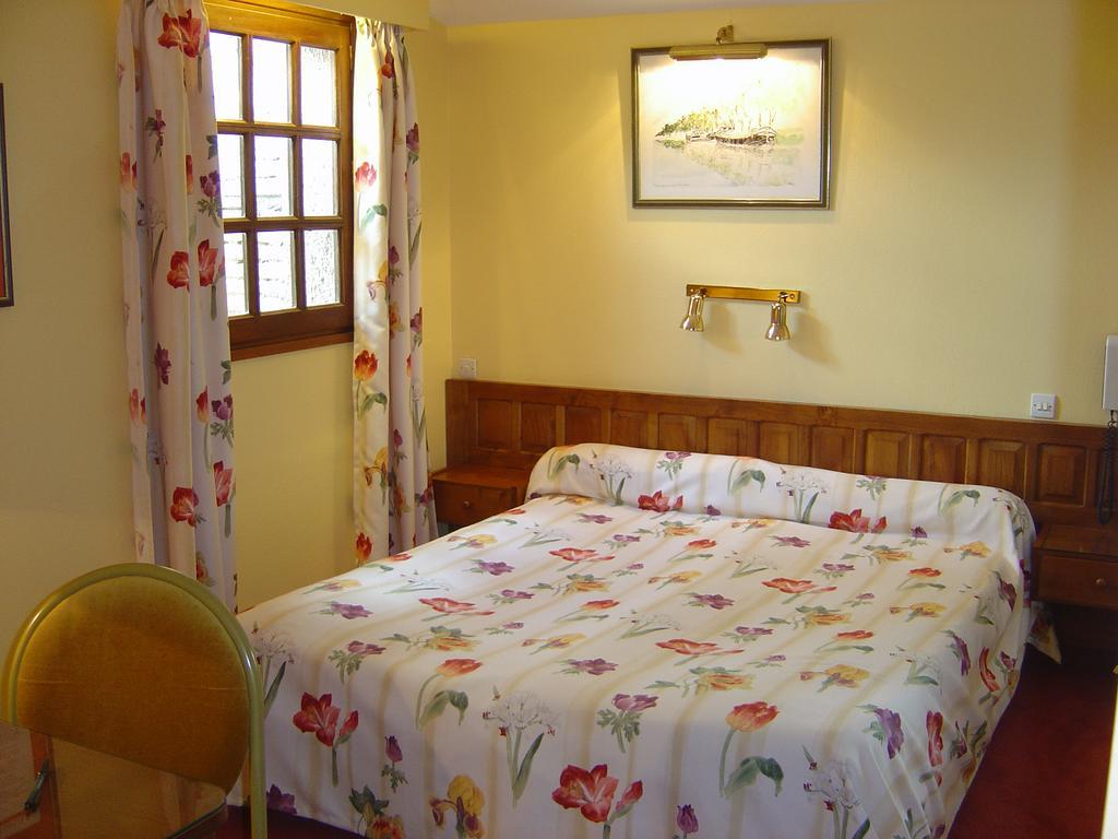 Le Ratelier Hotel Montaigut-sur-Save ภายนอก รูปภาพ
